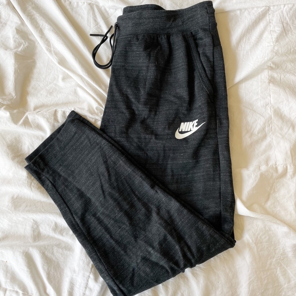 Nike Joggers